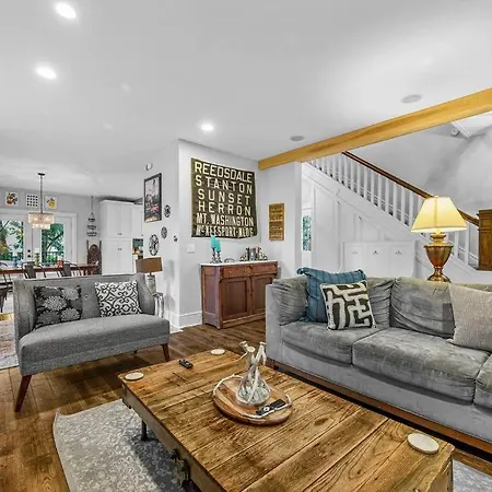 Fantastic Family Home In Central Mount Washington